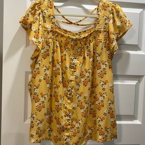 Woman’s blouse size 3x - like new